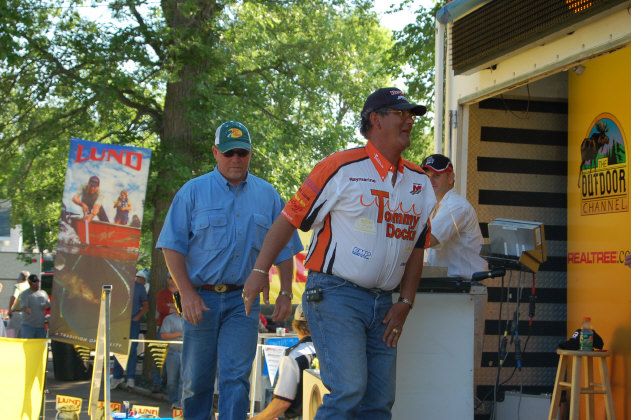 533AAFE3-B710-4613-9757-615A4C4393A7