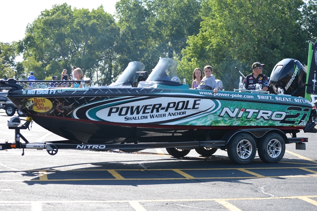 536A2214-9C28-47B8-B1D5-77FBA7F4FB2E