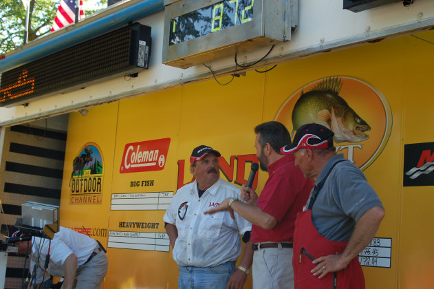 536A32ED-5FB6-461B-9E5B-8DC812CBFA9C