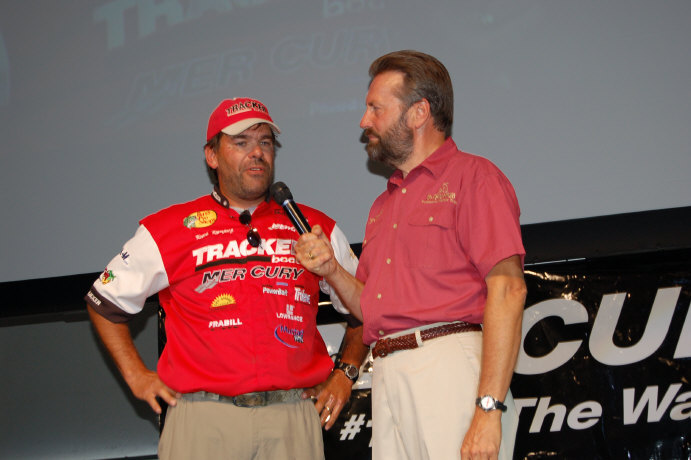 536C6389-8A68-43C5-9D72-C7CC7209B072