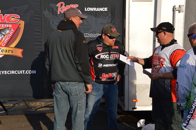 53B4934C-8AD7-4FE1-95DD-5F1D506F3BAB