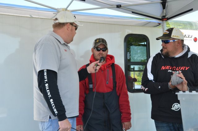 5411D143-B8C5-4A9B-8076-3AC0189A7DB9