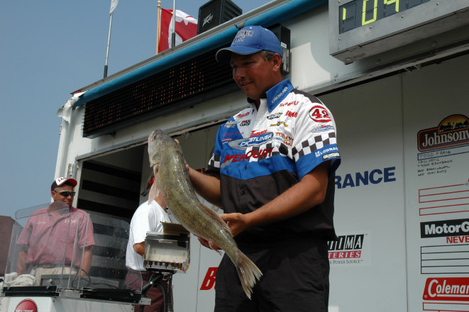 542B0416-A508-47B4-A538-6D66D0CD0FD0