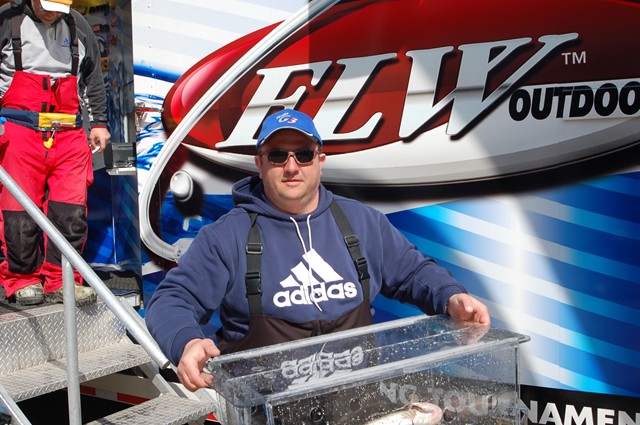 543E1747-EC3B-4798-851F-576AA29899C1