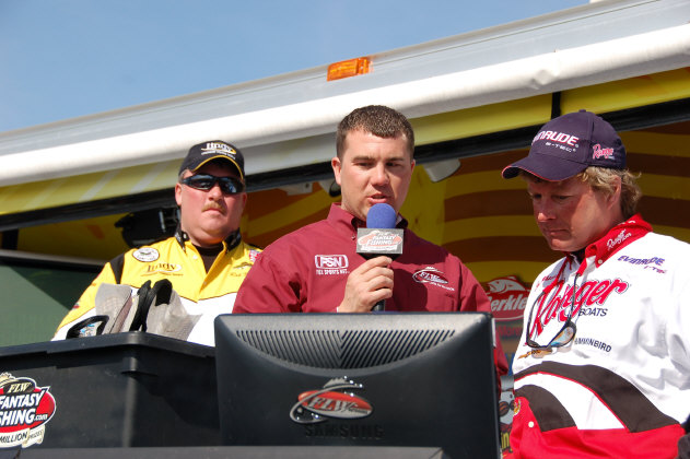 546F8259-1543-452F-94F5-AB9EB0FDC310