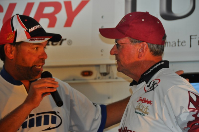 54902AA3-5C54-4A68-8134-307C4B8E2886