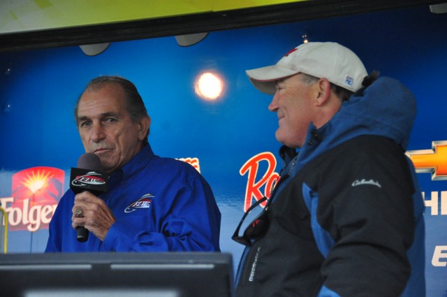 54BBF3B5-69AE-4D04-BE04-388D1A513CD4