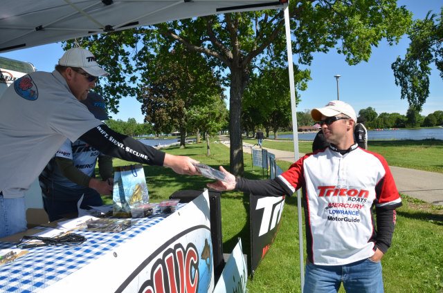 54C4F926-9225-447F-AC22-3210760331E7