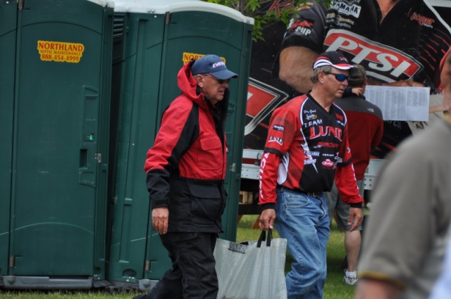 54D96EB7-0A60-46A7-AA9C-7327D213A299