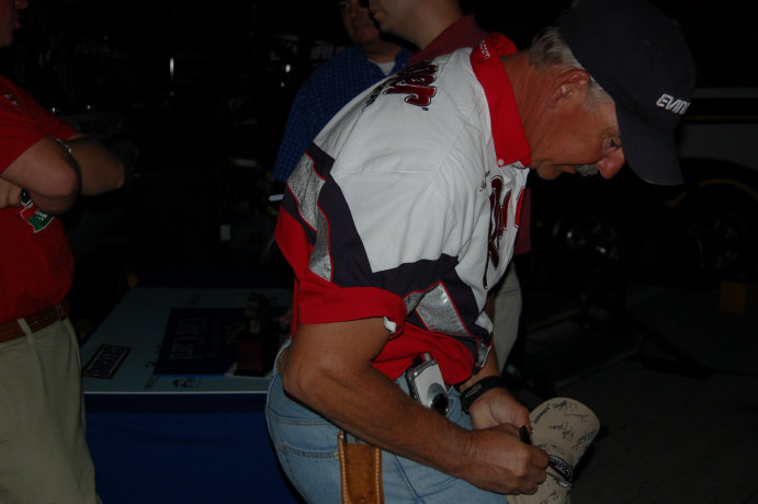 54E9B0F0-BB32-49B2-9447-9B0D4A72AD5B