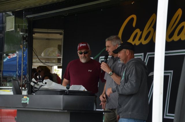 54ED9581-2C6D-40EC-8BAA-26E158E50C71