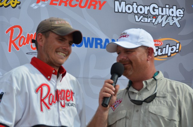 551F2DC3-FA00-474A-B1FC-56E32F2CBEC7