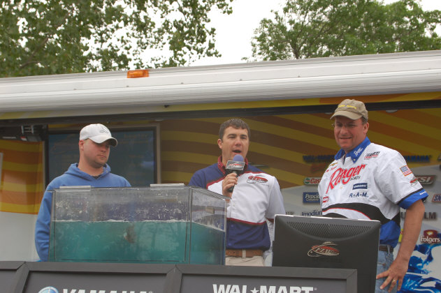 554C8E1C-CACC-4EA1-86E1-3BDEFE3169DF