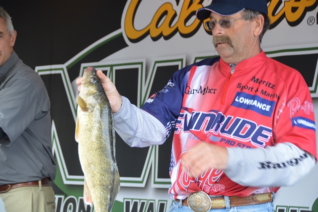 5556542B-F9E1-44AD-9BCB-0D1AF8B3516C