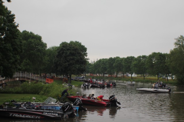 5573389D-7FC2-4198-BD2D-C724EB183450