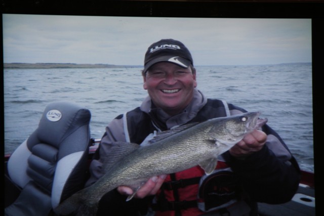 55915046-8228-4D3A-B6C9-6D2071C5C72F