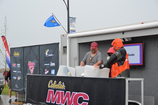 55AC15E8-50CD-445D-8B39-6EFBA5C7A9A8