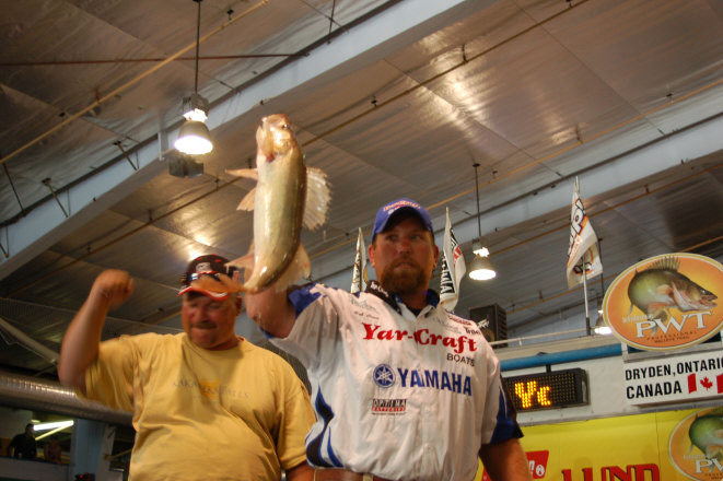 55CE585D-E116-4137-B2B6-C3874FA6B895