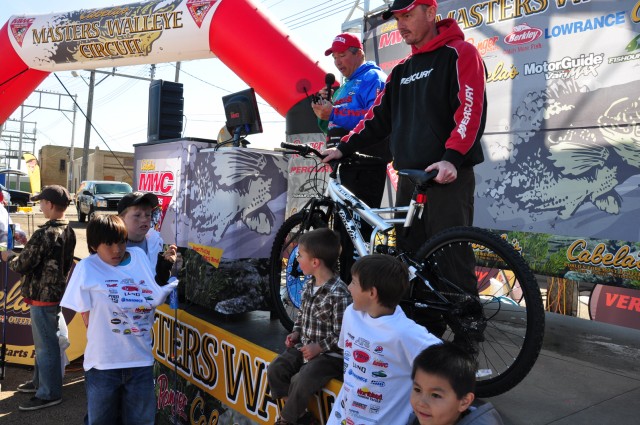 55EA20A1-0A43-484C-84AC-77297948D0ED