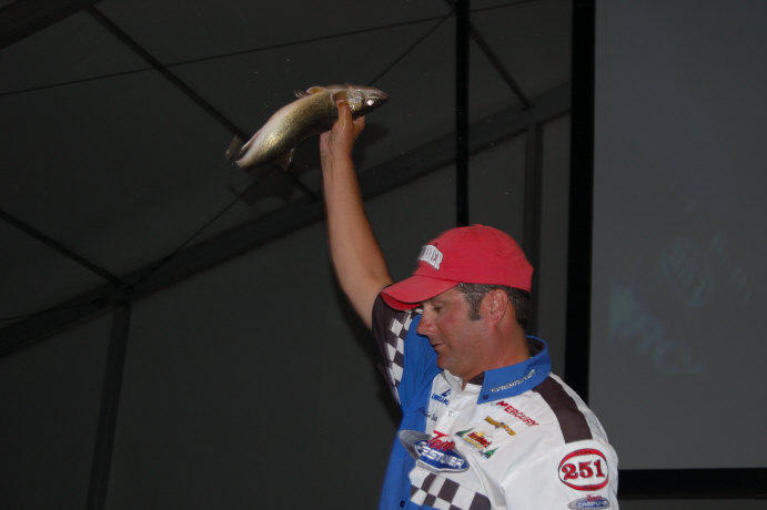 5618E6AA-95C5-4D2D-A1E3-E26DD554FA13