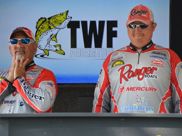 5641F913-2171-40A8-AFA1-86219A2DB26F