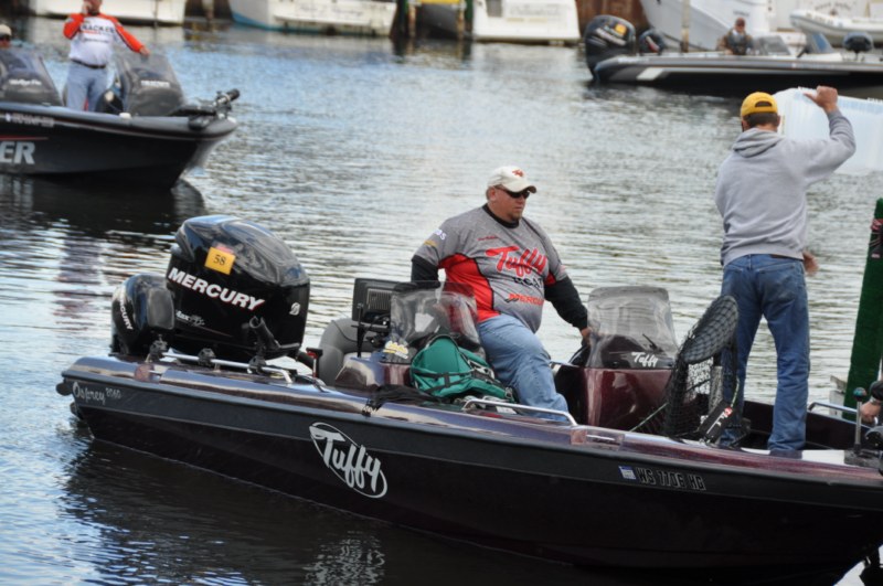 56579A48-0D84-4779-9D9D-A87547D3DE21