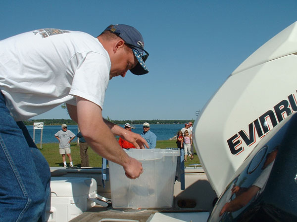 56664B03-FC23-471E-AEC3-D4BCC7FE29EE