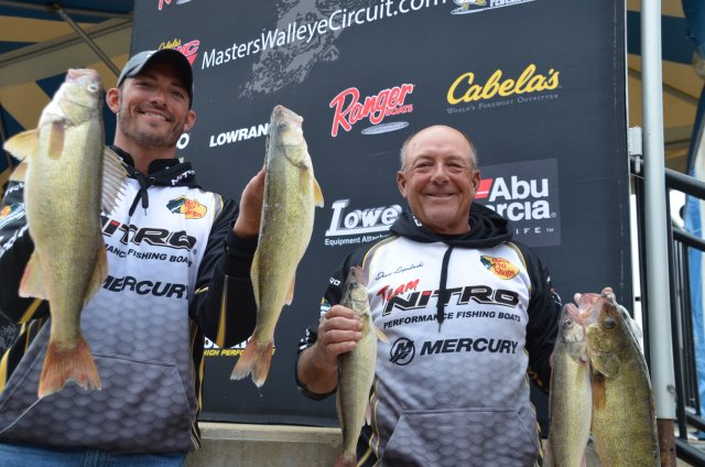 56869197-944C-44E0-BA8E-3D9AC63F9FCD