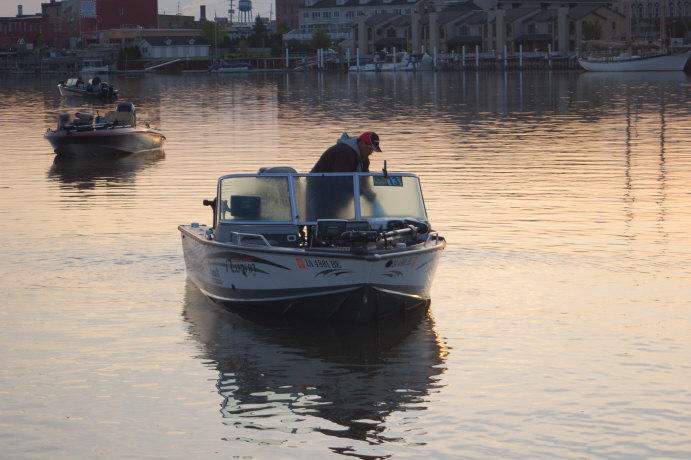 56905F85-3C4B-4416-A77E-2E0F1DACA16F