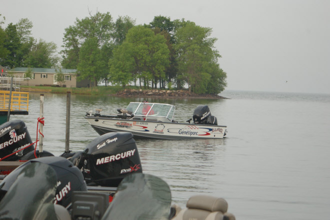 56D294B7-56DC-4D79-8DF9-1B69271ADB25