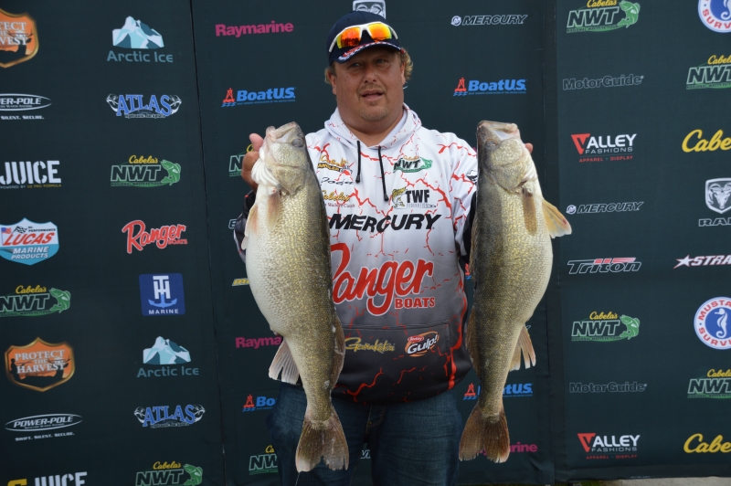 5721E1ED-5D67-4B80-9BEF-1B60A6BA2A4C