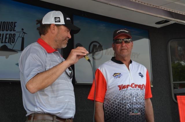 572946DA-8D2C-4BB6-841A-CFB0169F5AA0