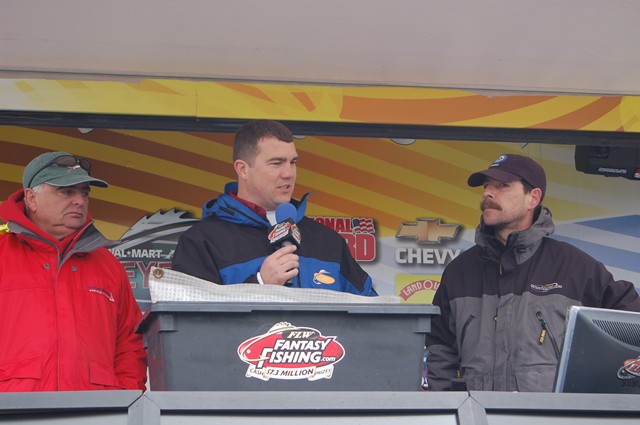 5751126A-12E1-4081-B81E-152380495A82