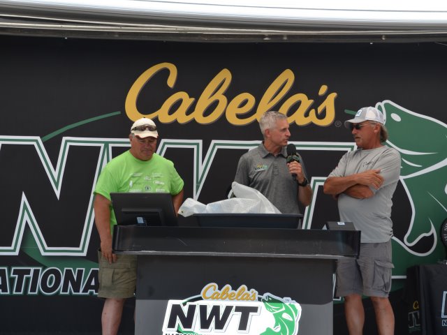 5762BF06-5133-4F08-8CE5-74BE78A39AD0