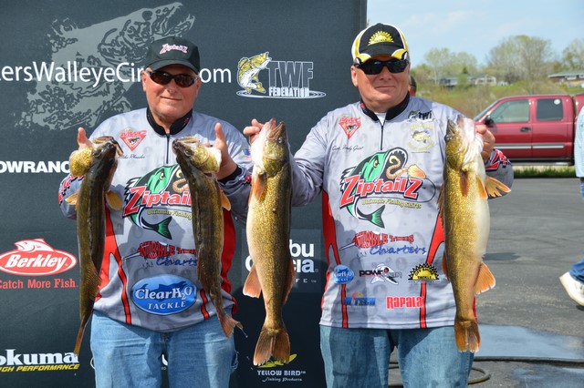 5799C61E-AF6B-4905-A1FE-FB32CEC1F99A