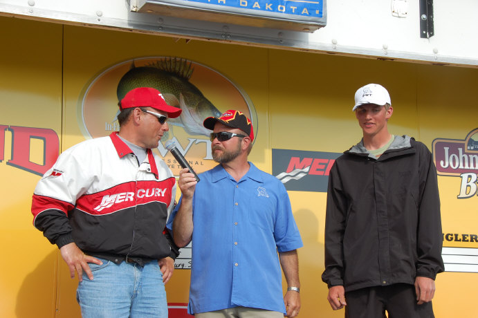 579F56BB-85AF-4C99-9229-8AC6E2FFAAEF