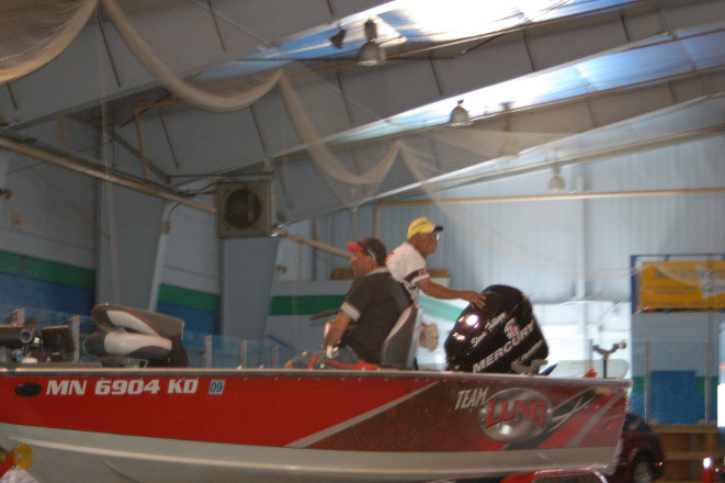 57BD9E8B-5BCD-4BFB-958B-C9E56CCD9E84