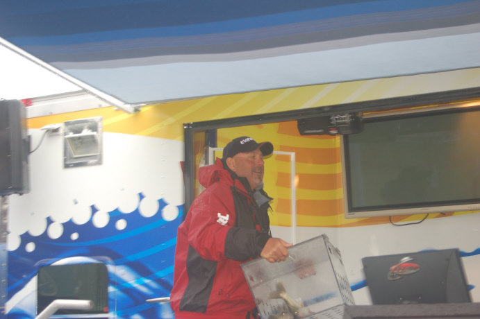 57EFCA40-3AFF-43F3-9C85-691DBCC9681C