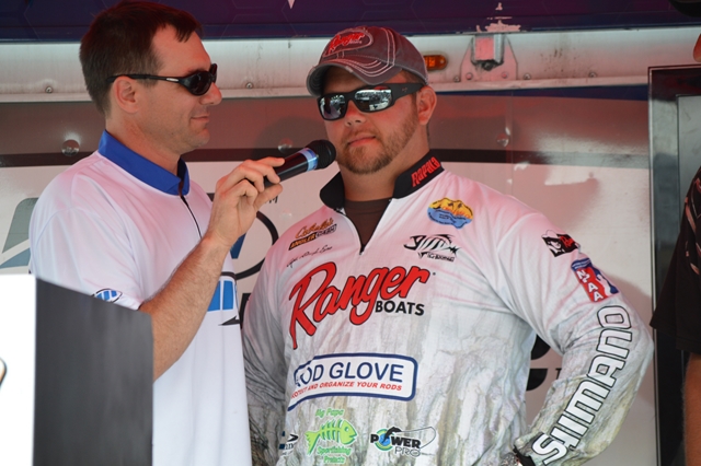 57F9FAA9-32F6-4C61-B3B6-C6872578FE23