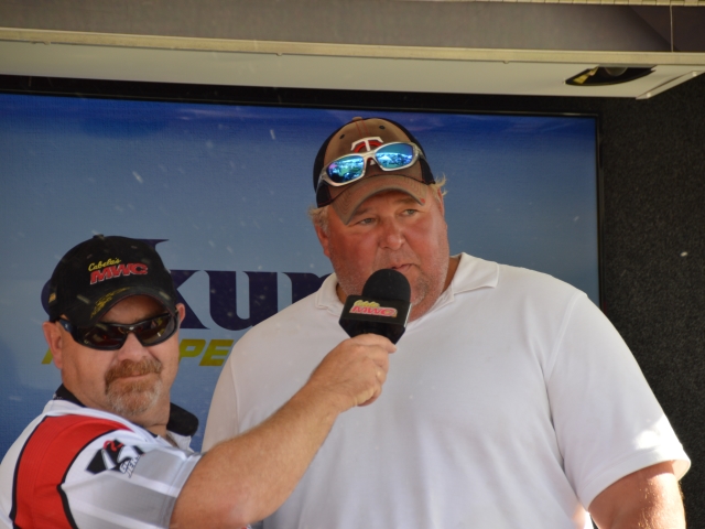 587FE1CE-B0B4-4165-A60D-E2FB61F8039E