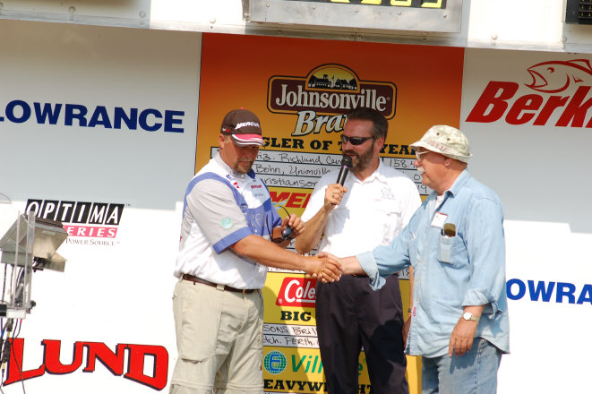 58857F3C-DC95-4498-AAAD-0401338CA45C