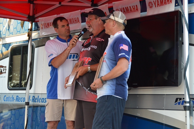 5897D83D-5825-4E0B-B60F-263DD148BD55