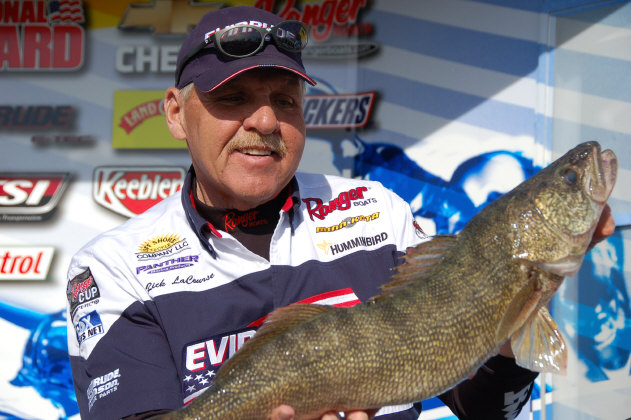 5906C5D0-2E29-49B5-9F49-3767DE193733