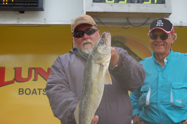 591141EE-E0D5-49DE-AE60-B8521CDE3D44