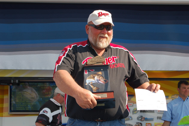 592204F2-AD83-4621-BA46-6988774ECF30