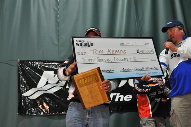 593B9D35-E881-4C98-9C93-2405D195DF97