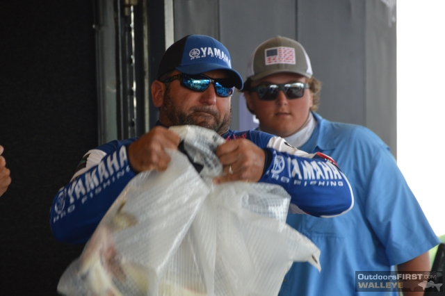 5959FC0E-FE7B-4A58-840E-7C15C4819FA6