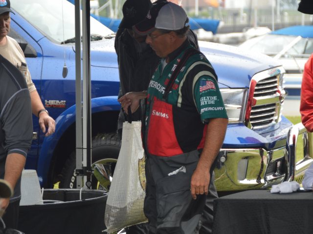 5999D0CC-2BFE-4688-B149-0BEDCE643D52