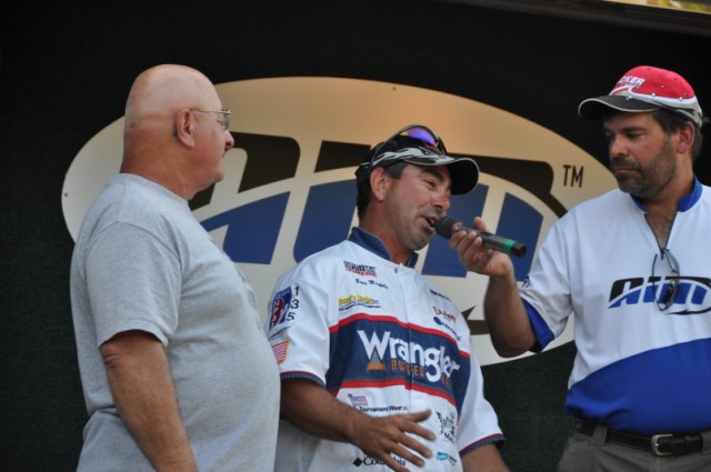 59D3324F-C7FF-402B-9EFC-D7158FDC57FD