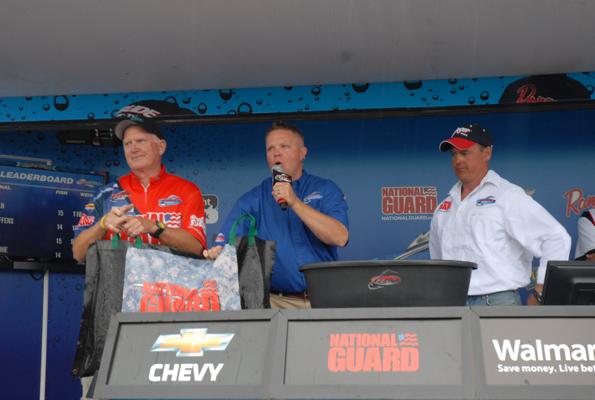 5A06DE7D-3190-4631-863A-C9F413D99F85